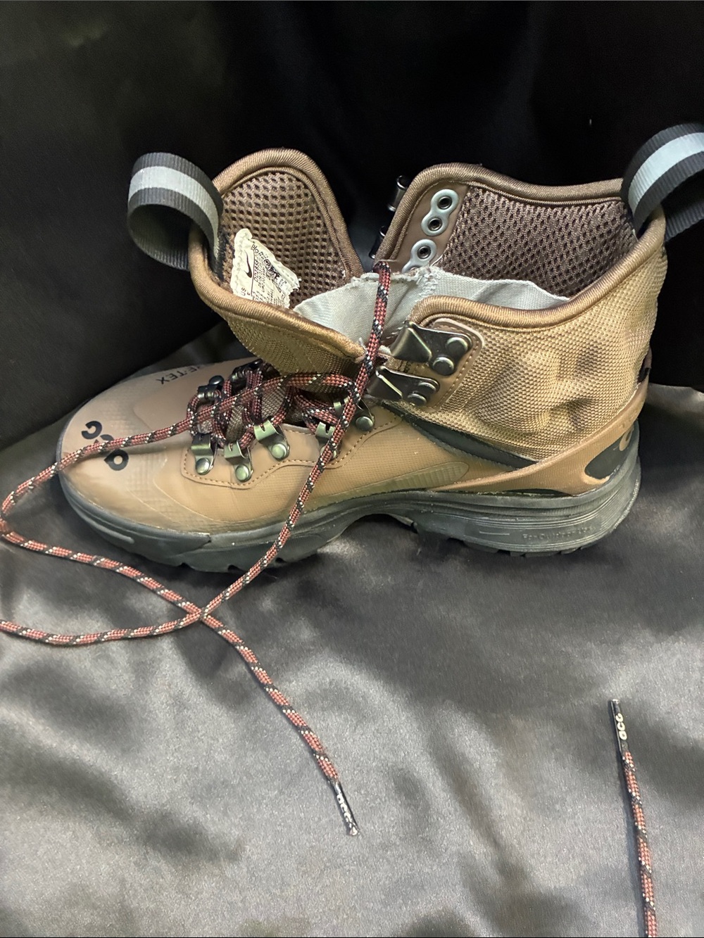 Nike ACG Men’s Brown Gore-Tex Lace-Up Hiking Boots Size 5 - Picture 14 of 16